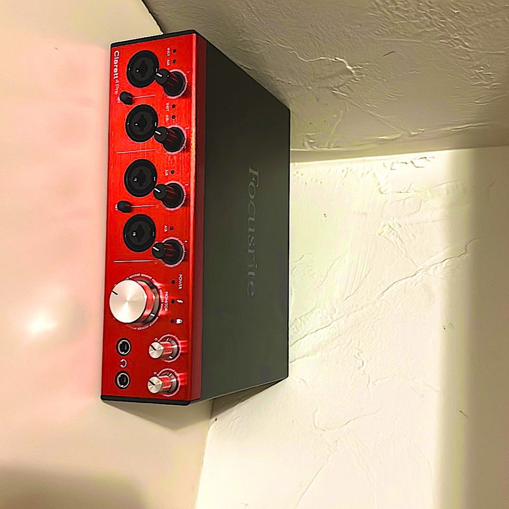 Focusrite clarett 4 pre, audio engineering